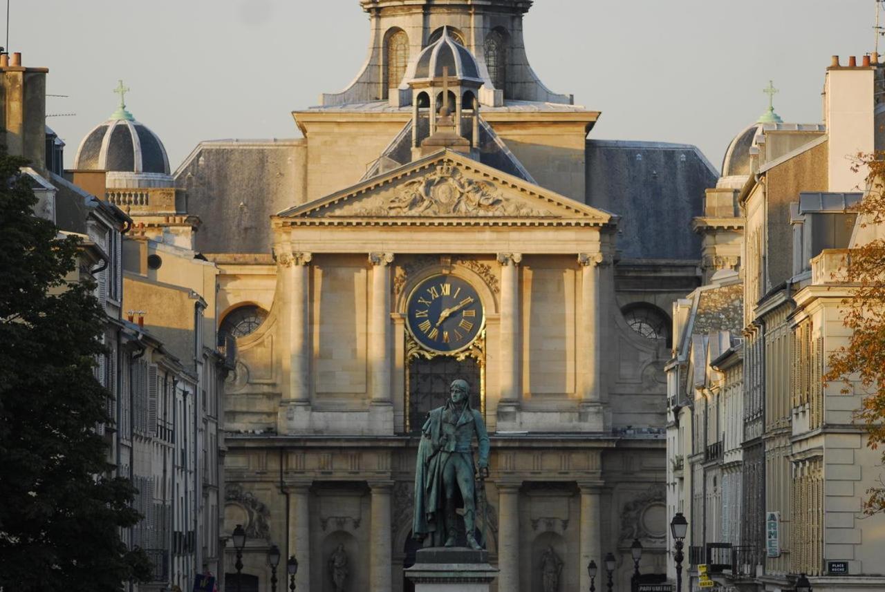 Place Hoche Lejlighed Versailles Eksteriør billede